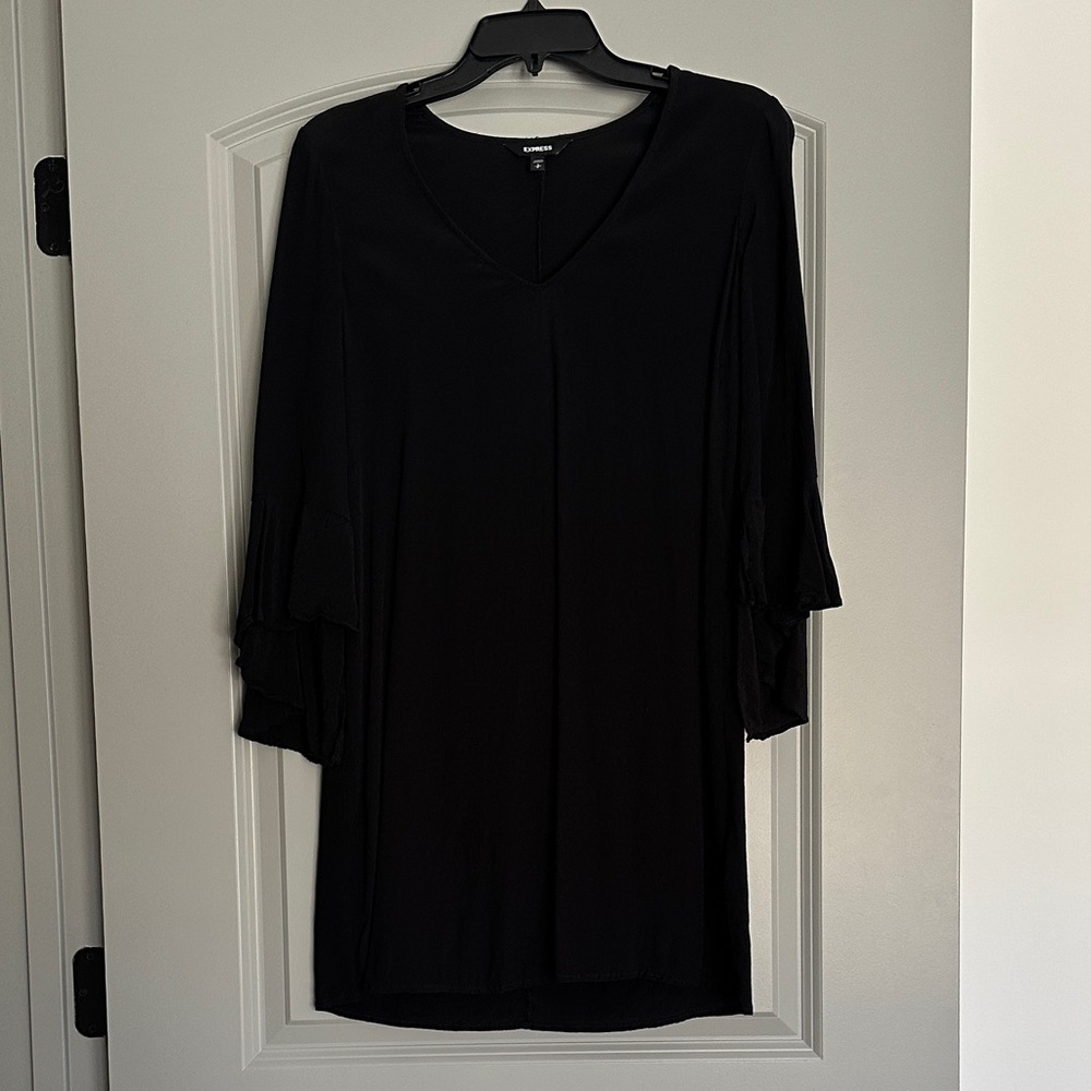 Express Black V-Neck dress